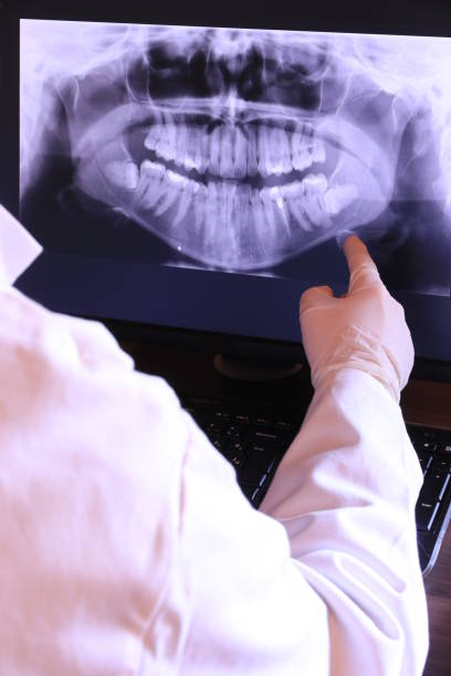 Best Emergency Gum Treatment in Clksville, AR